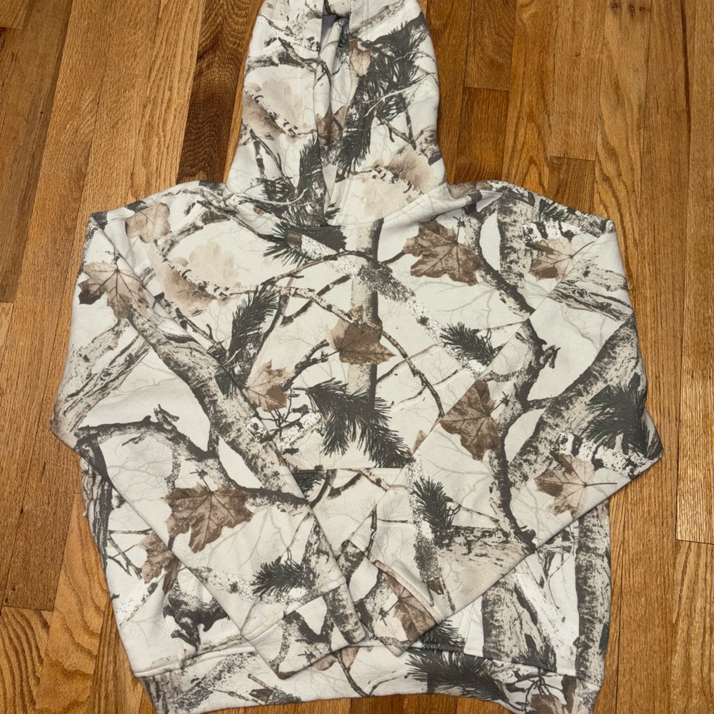 Hollister camo hoodie